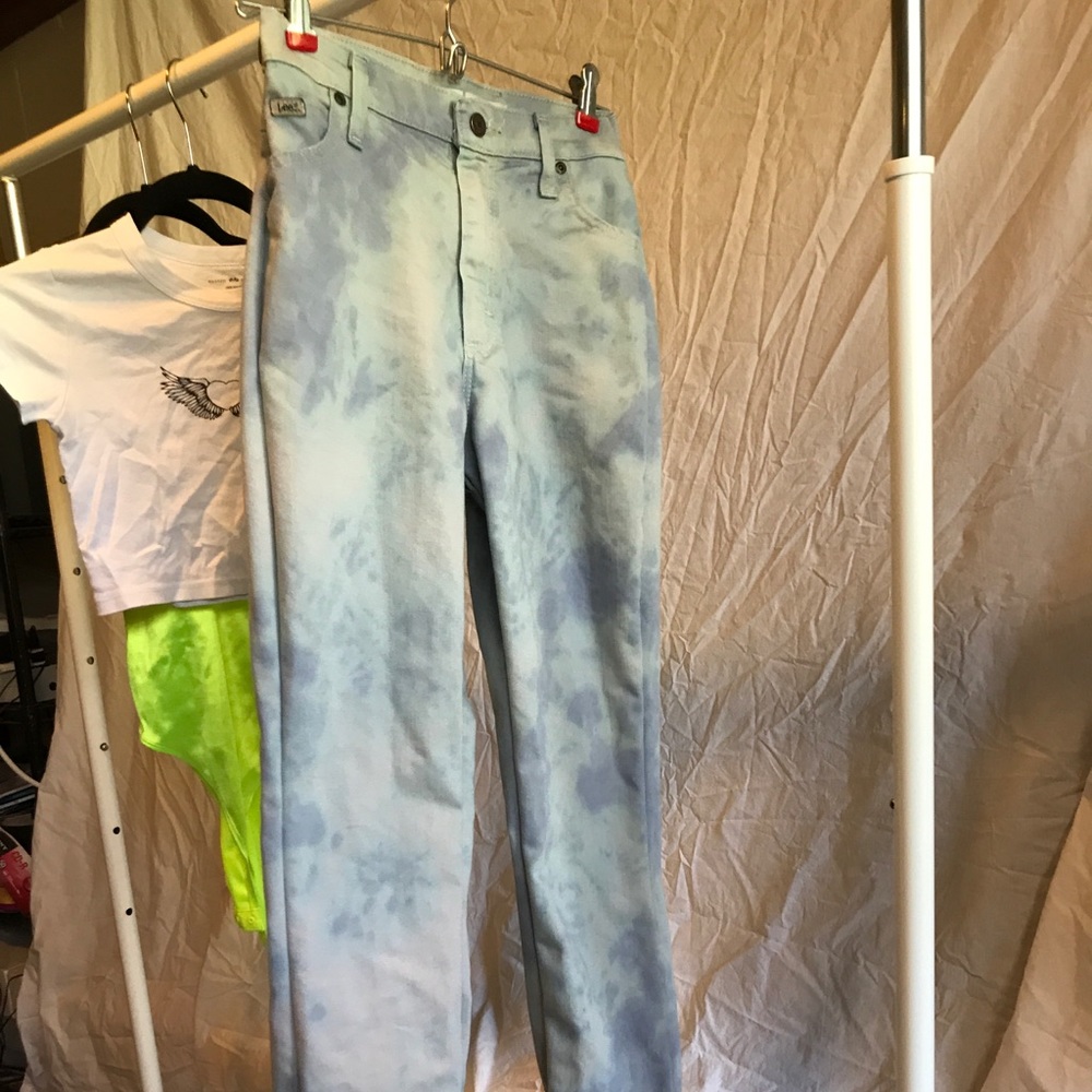 LEE BRAND TIE DYE FLAIR JEANS